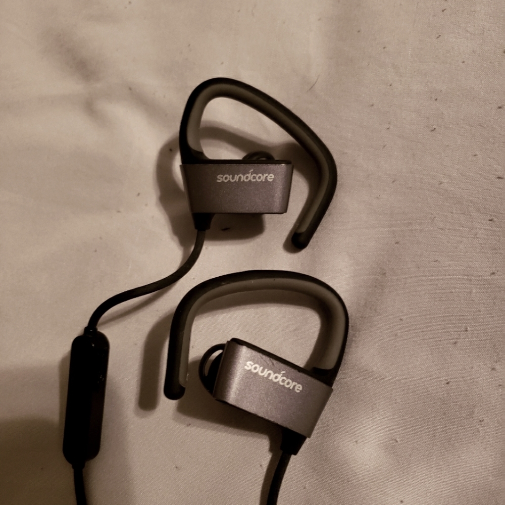 🎧 Anker Soundcore Arc Earbuds